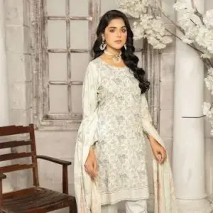 Outfit with hand embroidery